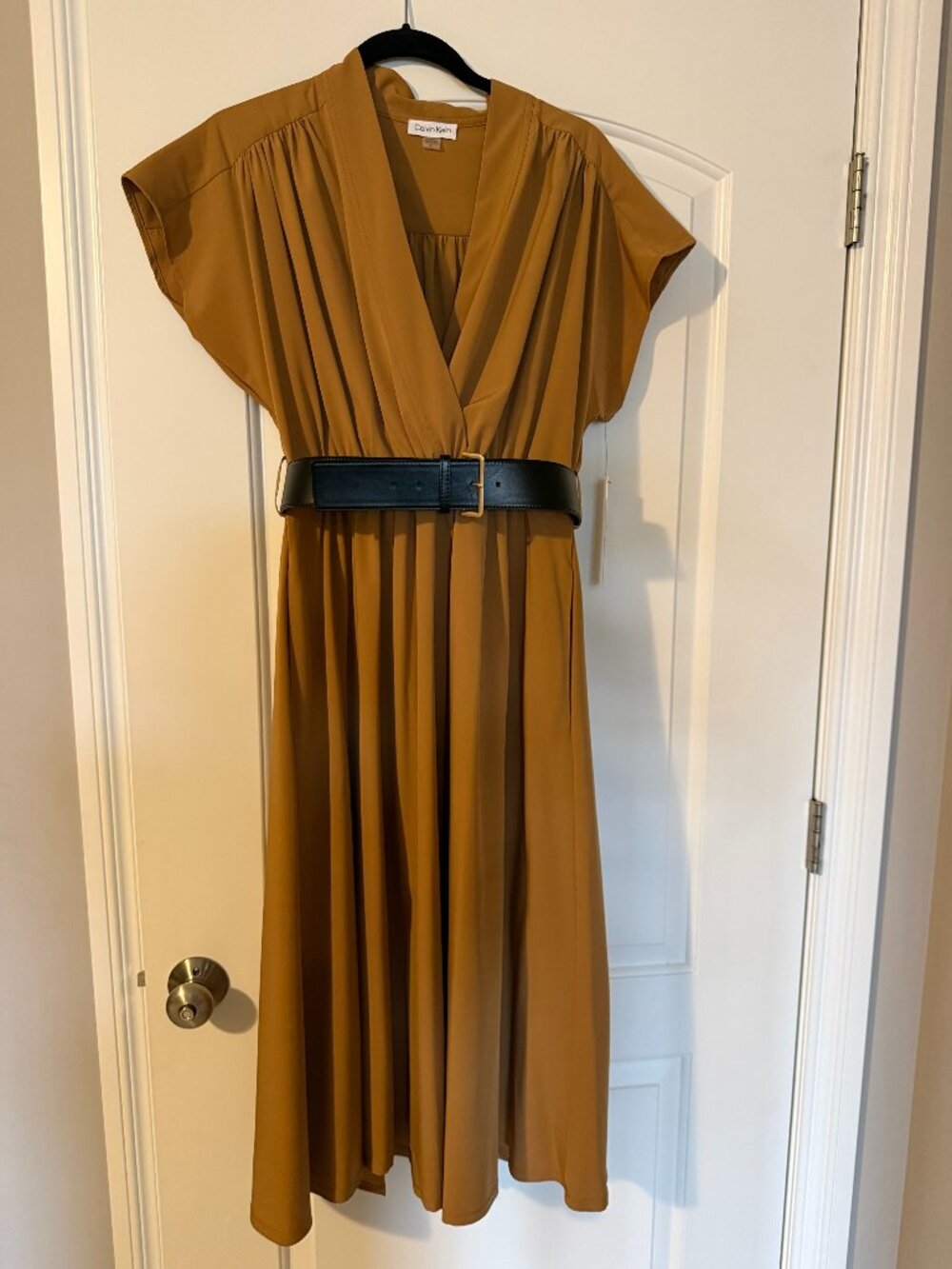 NWT Calvin Klein V-Neck Belted A line Midi Dress Size 8